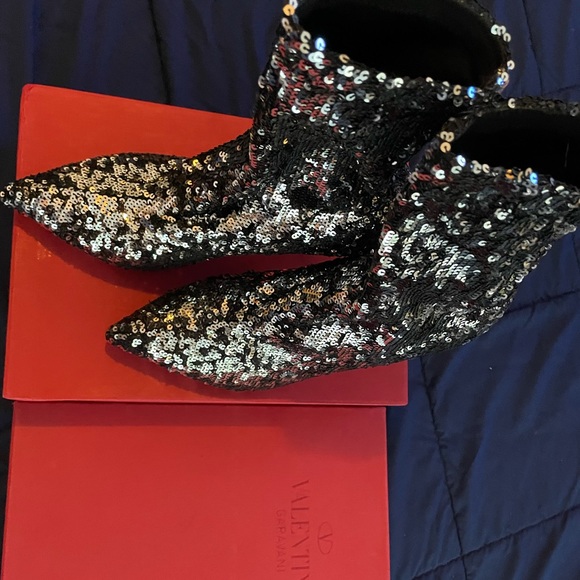 Authentic Valentino- Boots Sequin Liquid Metal Glo - Picture 3 of 12